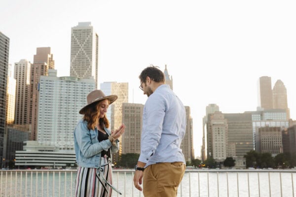 man proposes to his fiance at milton lee olive park chicago